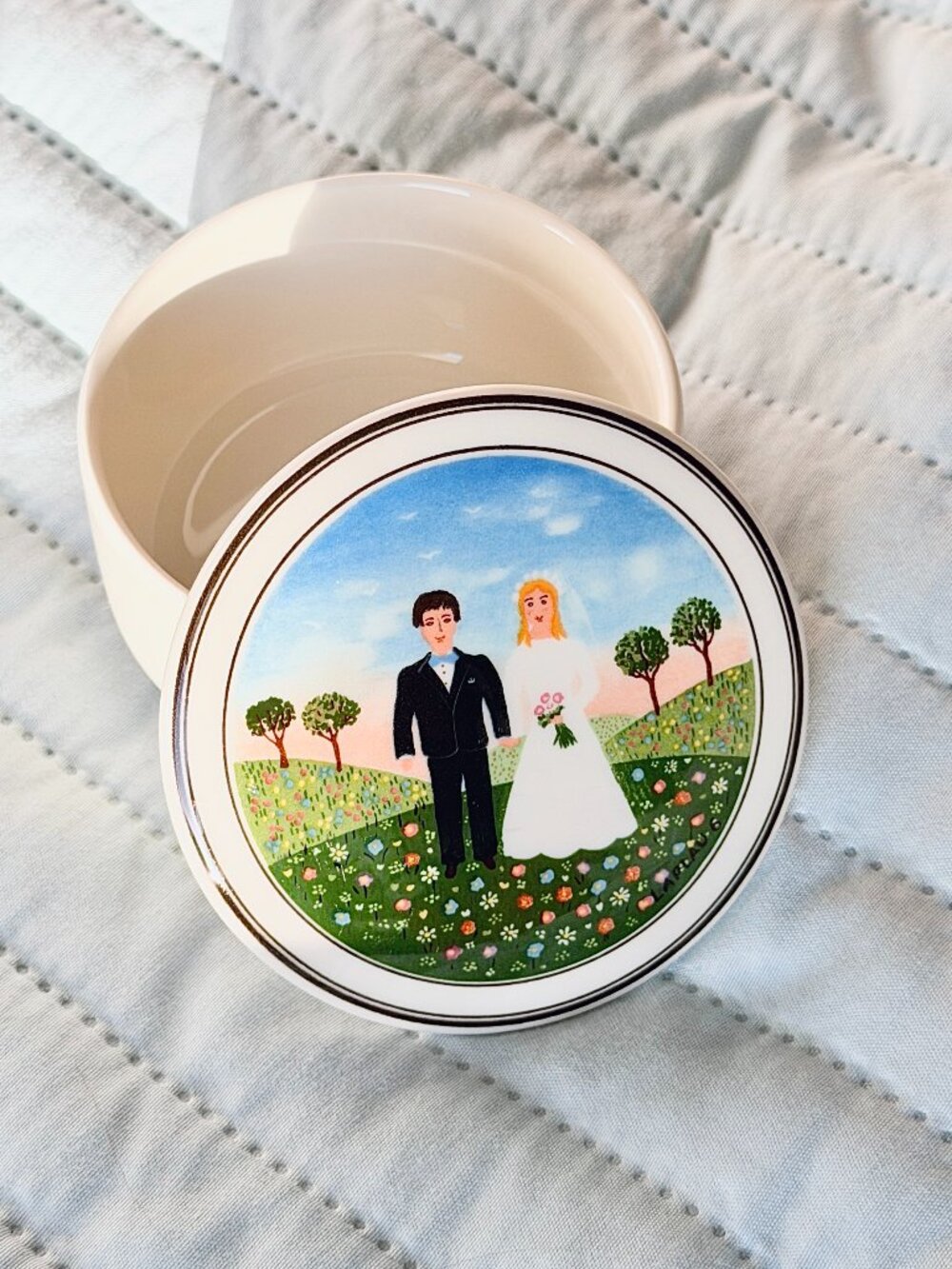 Villeroy & Boch Design Naif Laplau Wedding Trinket Box Bride & Groom Whimsical